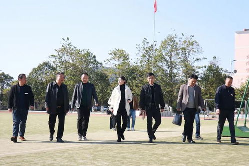 行环保理念,建和谐校园 江西省西山学校迎接市 县生态环境局到校检查节能工作