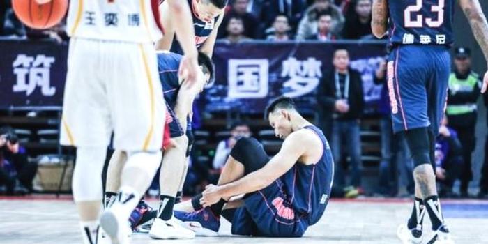  拉齐奥队长重伤恐缺席关键战役  